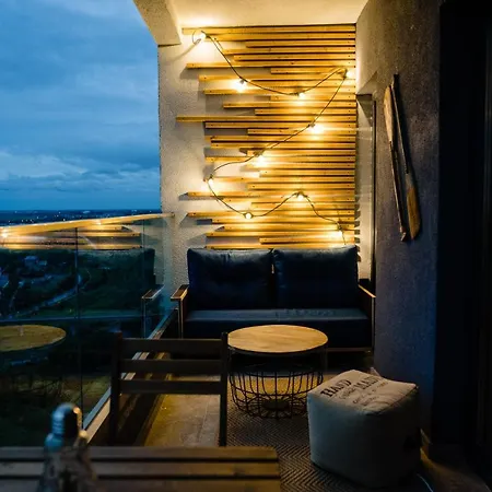 Rooftop With Large Harbor View Terrace *