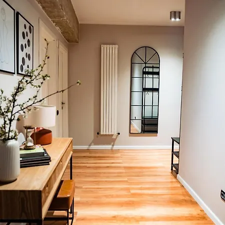 Apartament Rooftop With Large Harbor View Terrace Constanţa