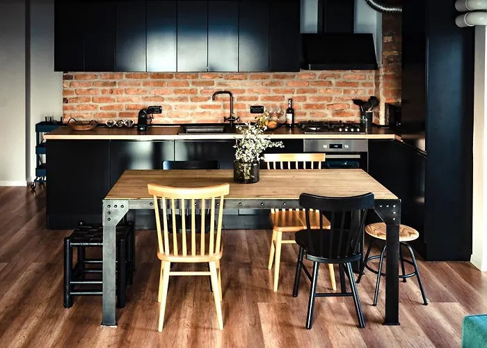 Rooftop With Large Harbor View Terrace * Constanţa